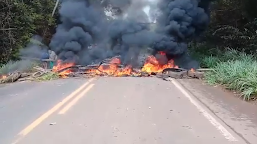 BR-226 continua fechada e impasse entre índios e diretor da saúde continua