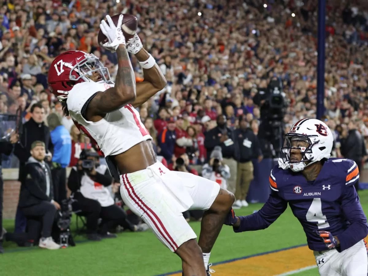 Analyzing College Football Playoff Scenarios and Projected Rankings