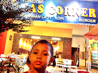 Jom makan malam di SAS Corner