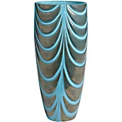 blue vase