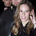 Hilary Swank y Uma Thurman invitadas al desfile de Giorgio Armani