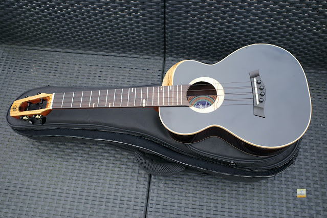 Flight 4SB Tenor Ukulele