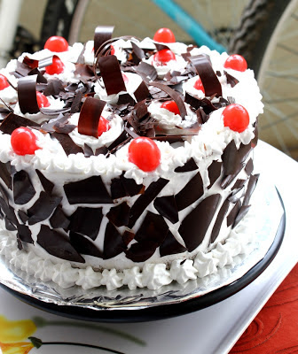 Eggless black forest 