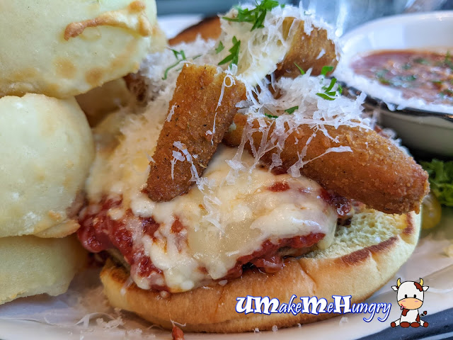 Close up of Pizza Burger