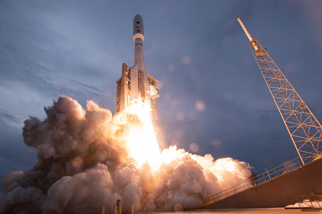 Cape Canaveral Space Force Station, Fla., (July 1, 2022) A ULA Atlas V rocket carrying the USSF-12 mission for the U.S. Space Force lifts off from Space Launch Complex-41 at 7:15 p.m. EDT on July 1. Photos by United Launch Alliance