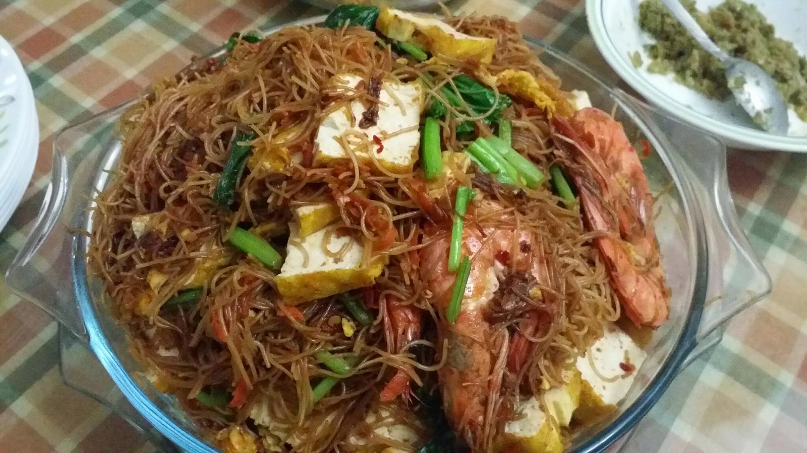 ZULFAZA LOVES COOKING: Fried glass noodles/suun goreng