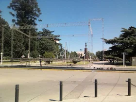 escenario de la plaza san martín donde cantará luciano pereyra 2013 