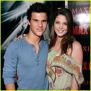 Taylor Lautner Girlfriend Sara Hicks 2012