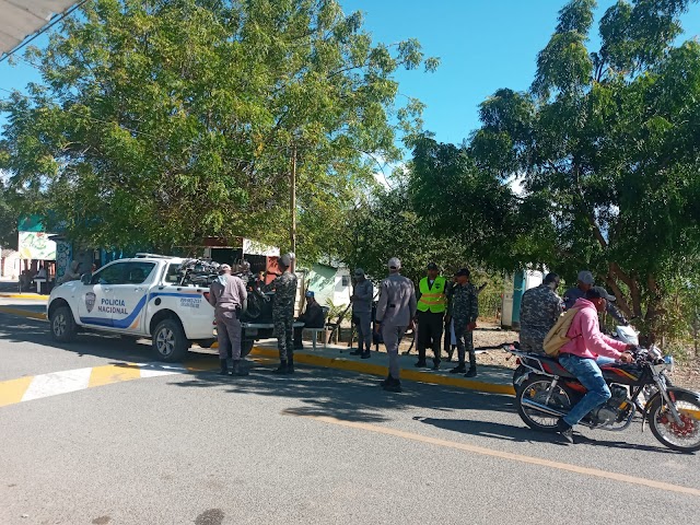 Policía realiza operativo retienen motores en Bohechio