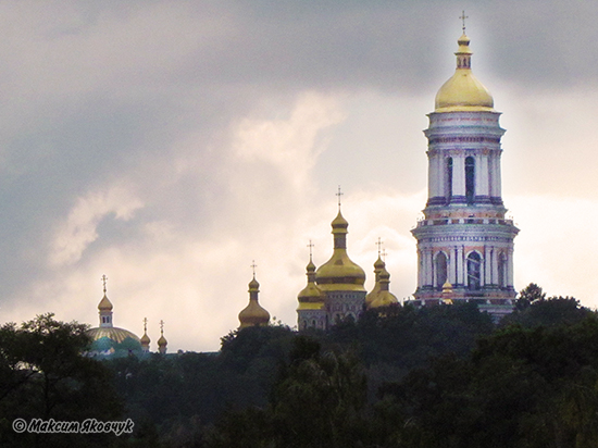 Фотограф Максим Яковчук: Долобецький острів, Качалка, Венеціанський міст, Дзвіниця Києво-Печерскої Лаври (29 вересня 2021 року)