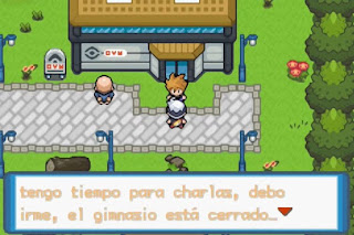 Pokemon Blue Legend para GBA Gimnasio de Ciudad Verde con Gary Oak como Lider del Gimnasio