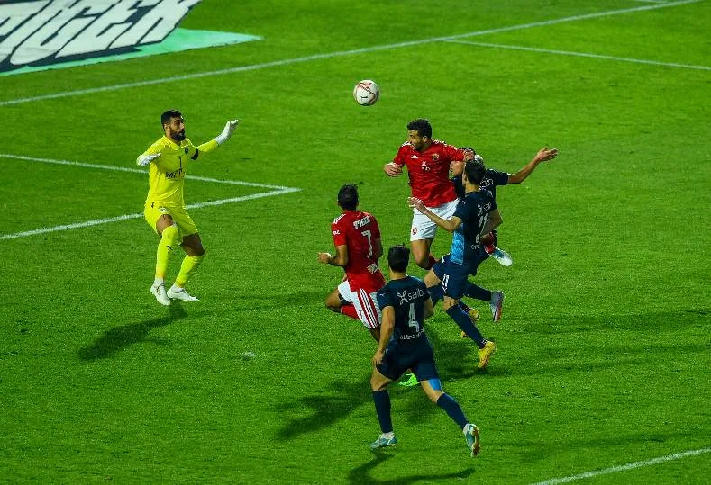 الاهلي يفوز بكأس مصر علي حساب بيراميدز بهدفين مقابل هدف في كأس مصر