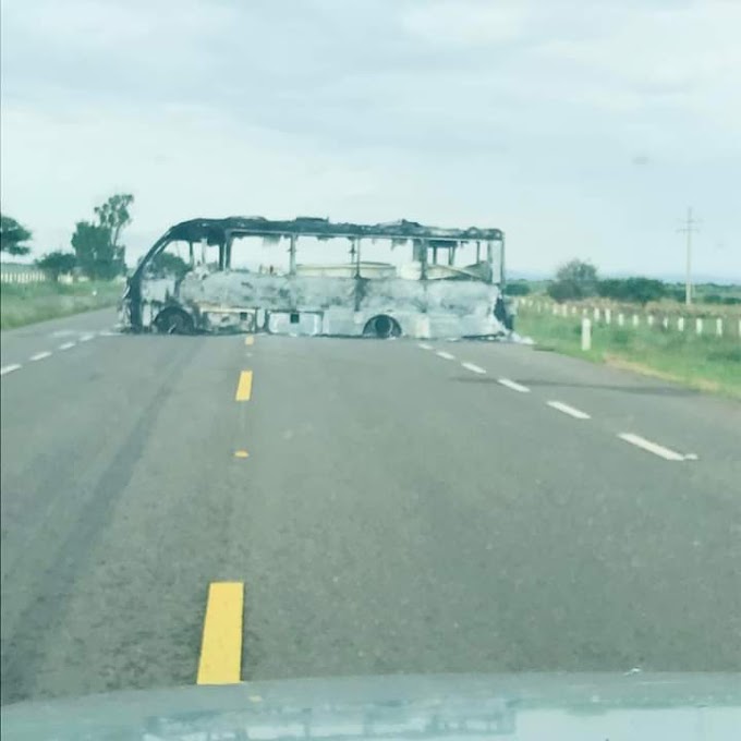 Reportan bloqueos en carretera Fresnillo -Valparaiso 