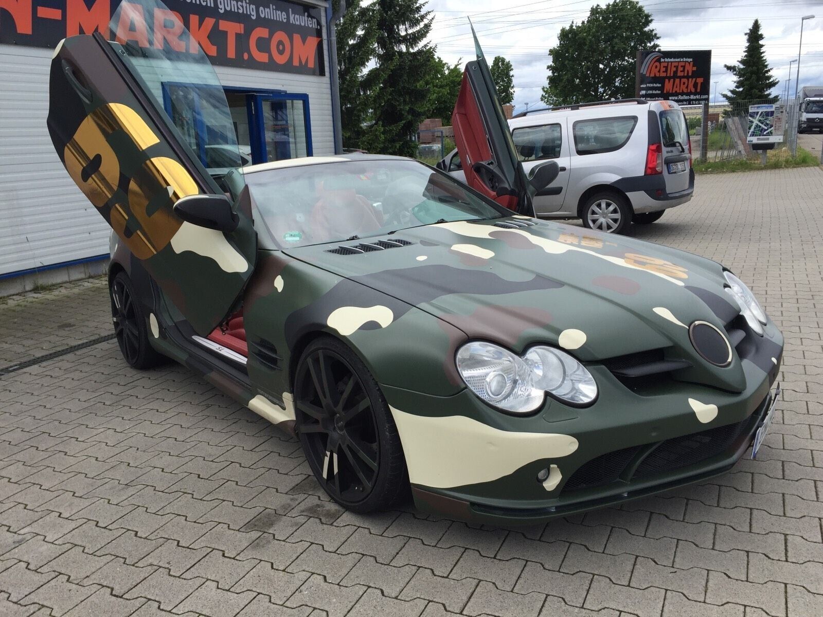 Göckel-Umbau: Mercedes R 230 SL 350 mit SLR Front