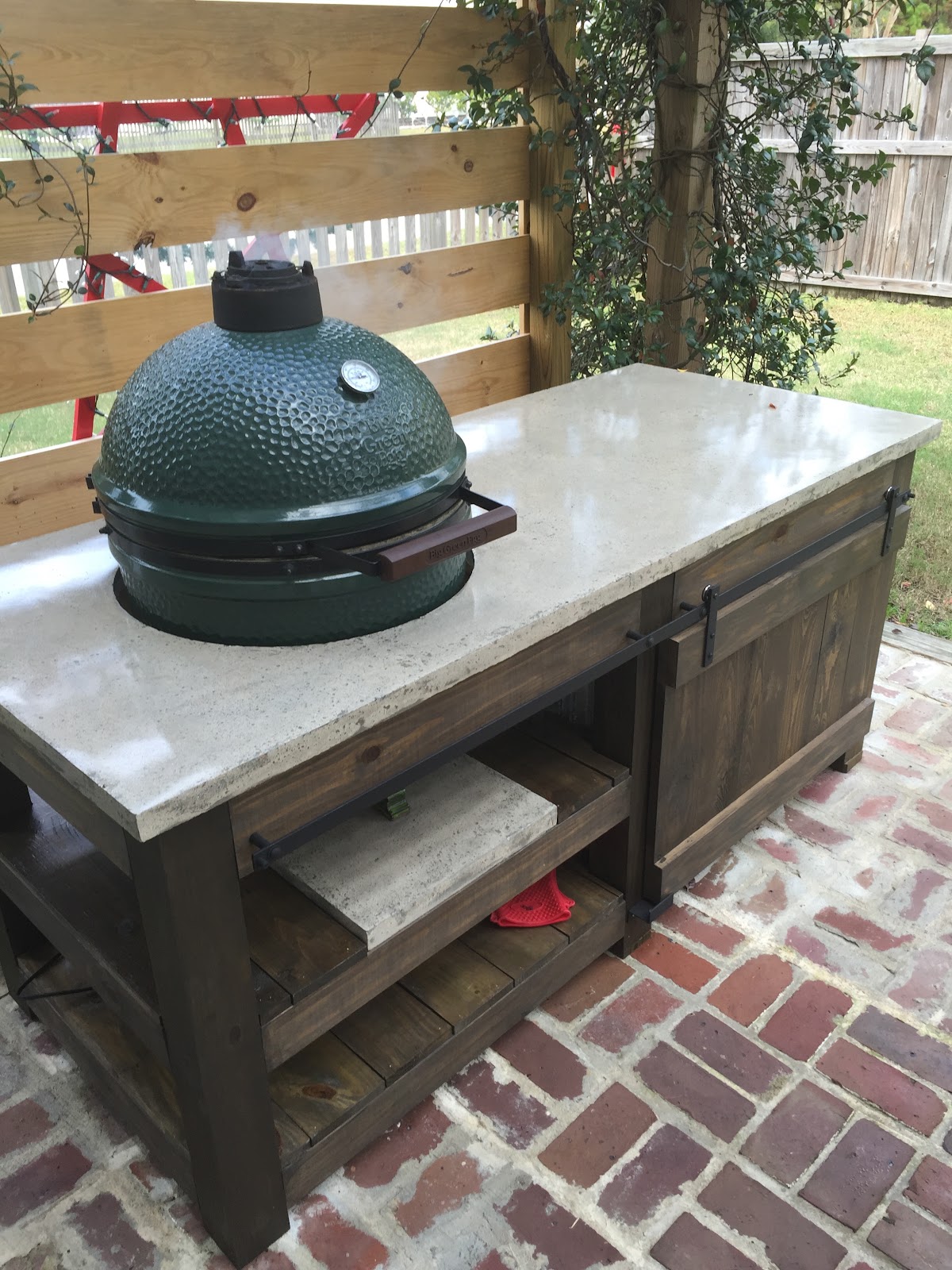 The Lowcountry Lady Big Green Egg The Perfect Table