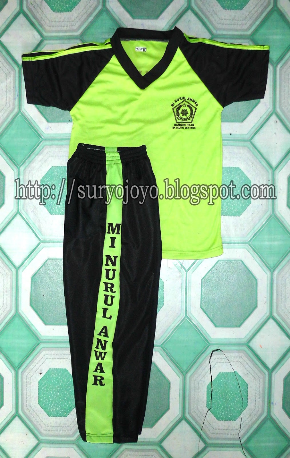 SURYO JOYO konveksi sablon SERAGAM OLAHRAGA 17 SJ SURYO JOYO konveksi sablon SERAGAM OLAHRAGA 17 SJ