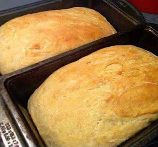 AN EASY HOMMADE BREAD RECIPE