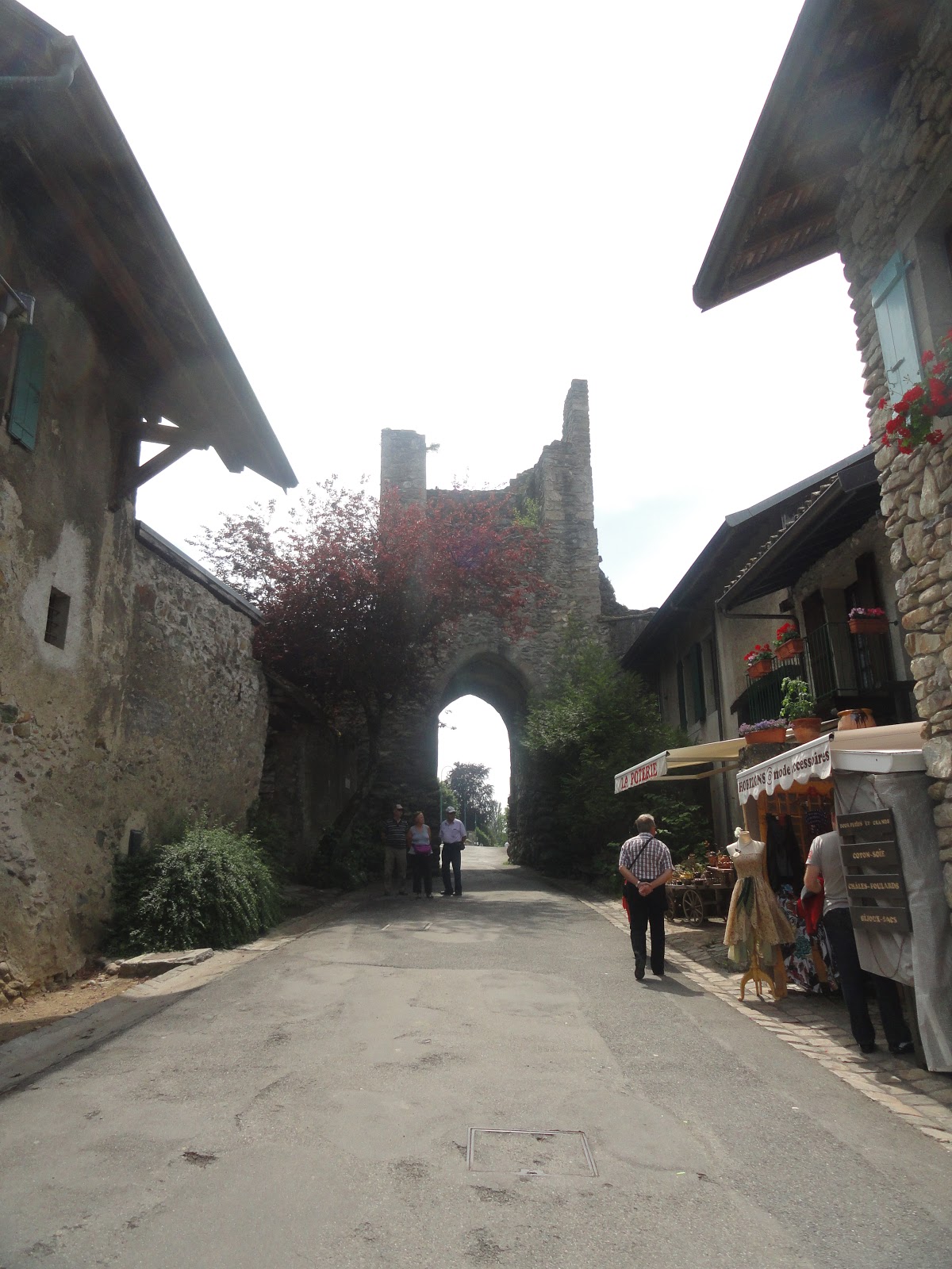 photo medieval gate, France