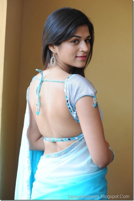 Shraddha Das hot backless saree 1