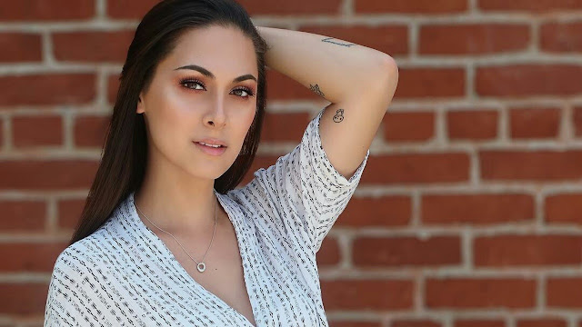 Cassandra James – Most Beautiful Transgender Women Instagram Photos