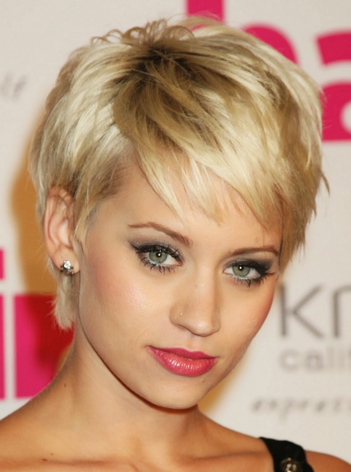 Short Hairstyles For Fine Hair And