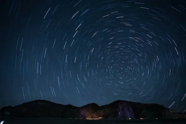 The Universe is Sending You Signs Telling You What to Do Next In Life