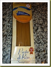 Spaghetti di riso semintegrale senza glutine con pesto di nocciole, basilico e peperoncino piccante (2)