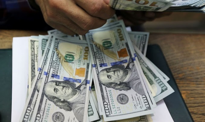 Economia: Dólar ultrapassa R$ 5,60 com avanço da covid-19 na Europa