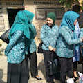 Jelang Ramadhan, TP. PKK Langkat Bagikan Paket Sembako Untuk Kaum Dhuafa