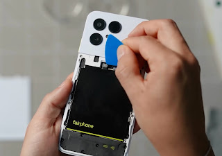 Fairphone 6 Shines in iFixit Teardown: A Masterclass in Repairable Design