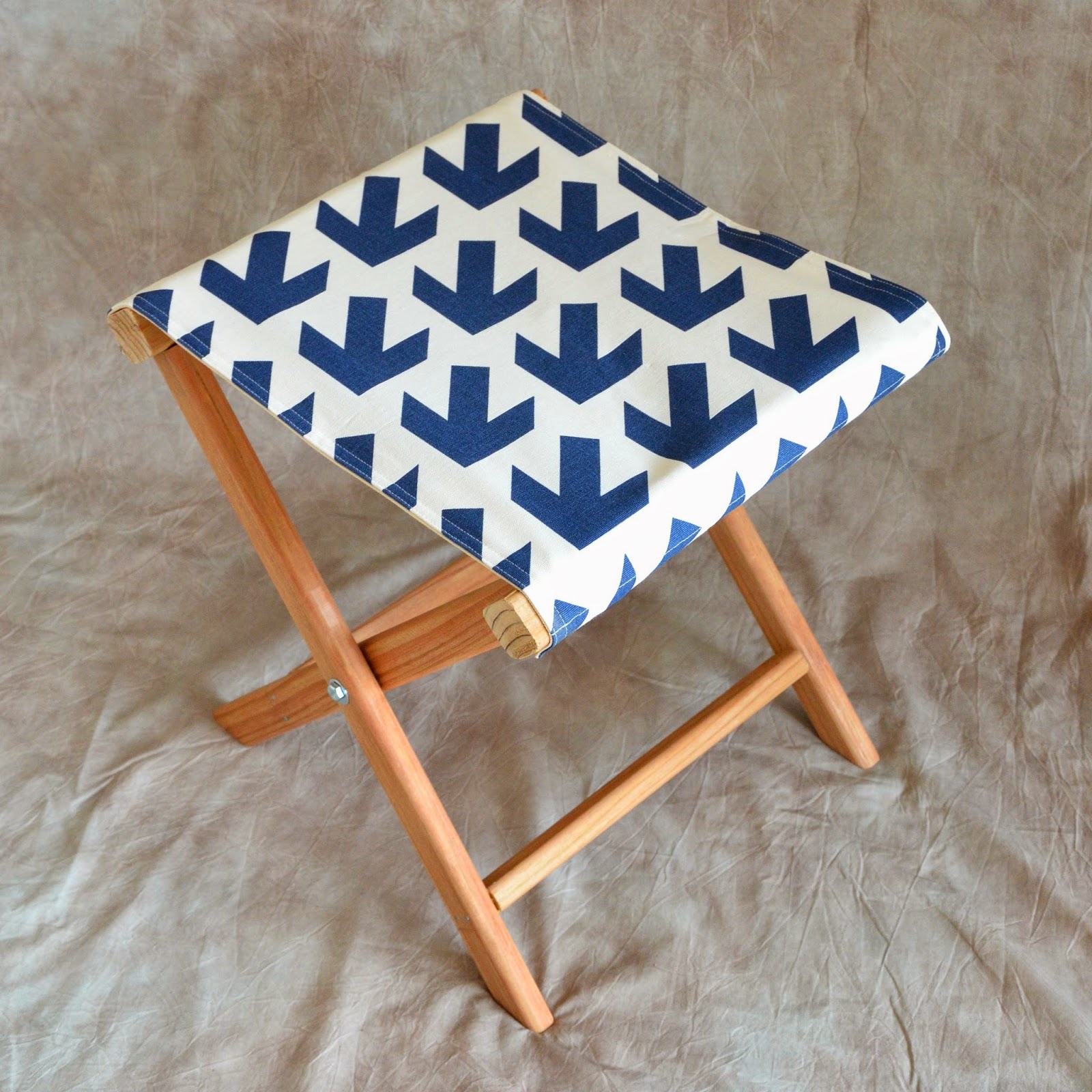 How to make a folding camp stool How About Orange