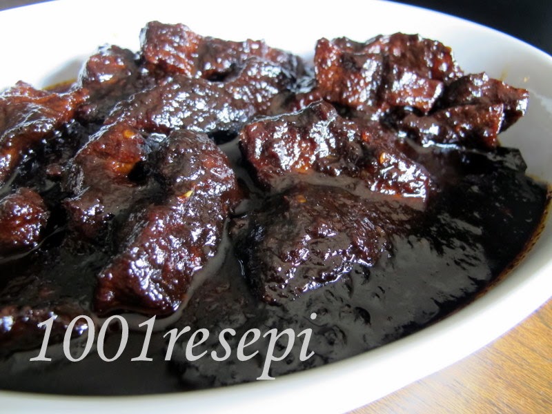 Koleksi 1001 Resepi: daging masak hitam