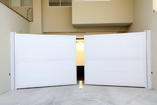 Importancia al escoger el tipo y el diseño de una puerta de garaje - Prima Innova