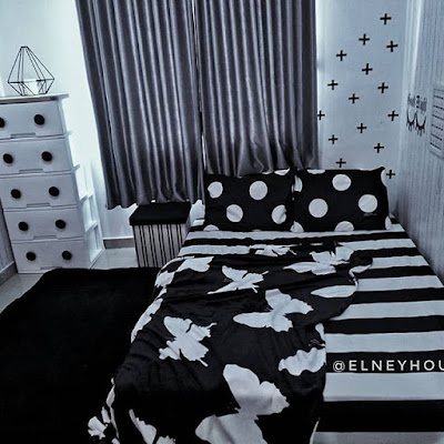 Cat kamar hitam putih minimalis