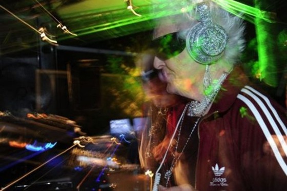 Ruth Flowers - The Oldest  Dj in the World 03