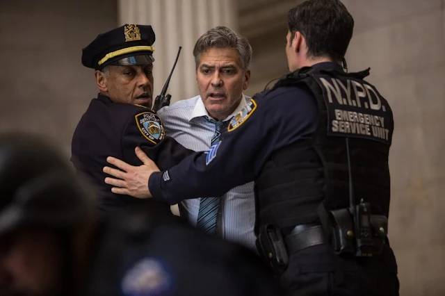 Sinopsis Film Money Monster 2016 (George Clooney, Julia Roberts, Jack O'Connell)