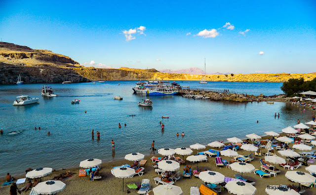 Enseada de Lindos, na Ilha de Rodes