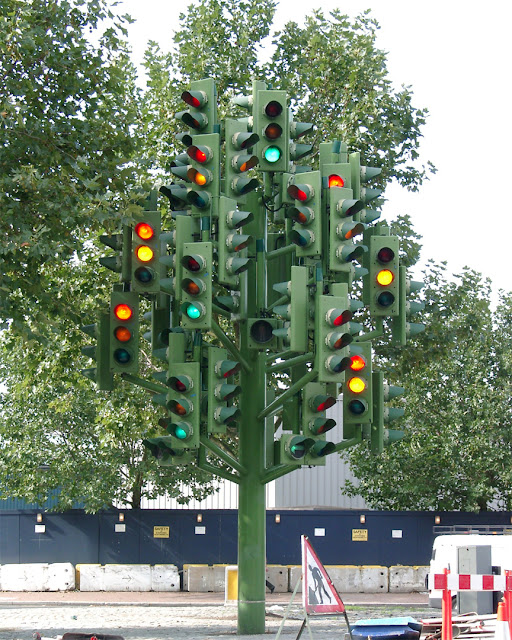 Traffic Light Tree by Pierre Vivant, Canary Wharf, London