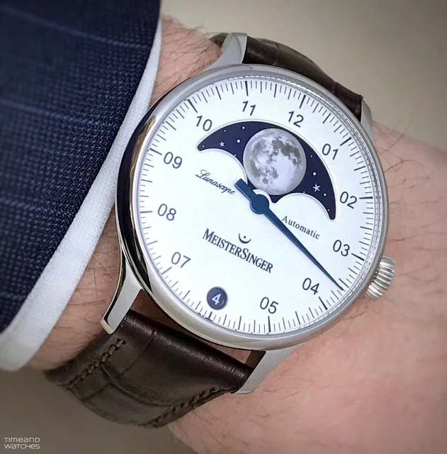 MeisterSinger Lunascopewith moon phase display