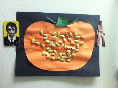 Halloween craft idea for toddlers and kids: glue pumpkin seeds on a construction paper pumpkin www.thebrighterwriter.blogspot.com