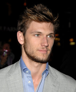 Alex-Pettyfer-Handsome-People