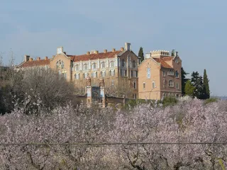 Instituto Pere Mata, Reus de Lluís Domènech i Montaner