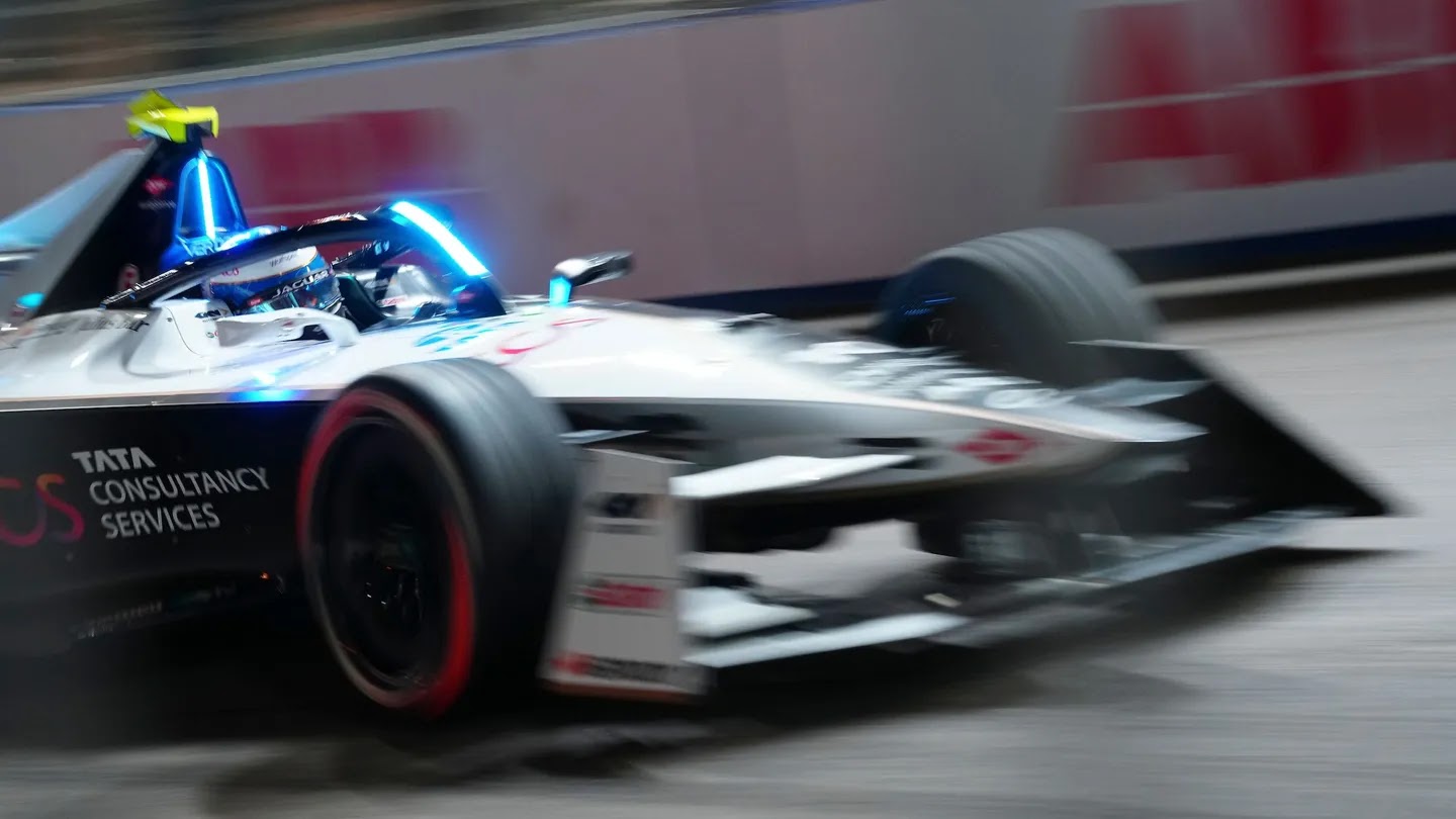 Fórmula E: Sam Bird encabezó los primeros entrenamientos libres del E-Prix de Diriyah de este fin de semana