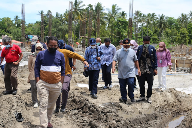 Caswiyono Rushdie Tinjau Lokasi Pilot Project Kawasan Agromaritim Teluk Weda.lelemuku.com.jpg