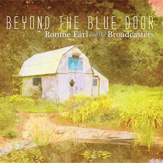 MP3 download Ronnie Earl & The Broadcasters - Beyond the Blue Door iTunes plus aac m4a mp3