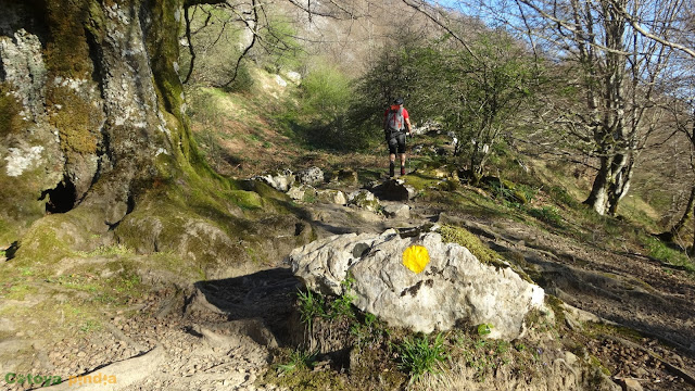 Ruta circular al pico Aitxuri o Aitzgurri, techo de Guipúzcoa en el País Vasco