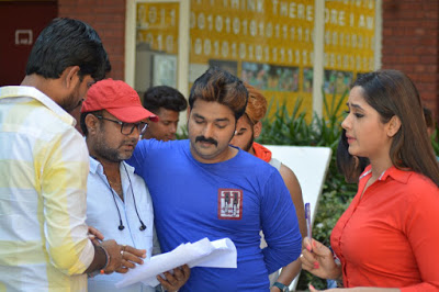 Pawan Singh & Kajal Raghwani Busy in his next Film Shooting in Haridwar.