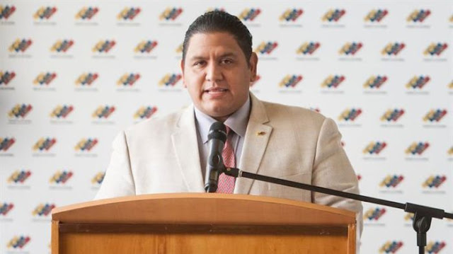 Rector Rondón: Definición del número de constituyentes no ha sido aprobada en directorio.