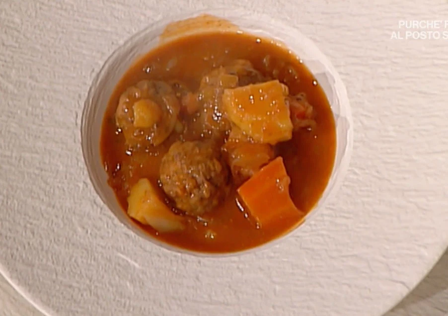 Gulasch di polpette