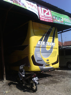  rental Bus Pariwisata PO. KSR Trans Surabaya